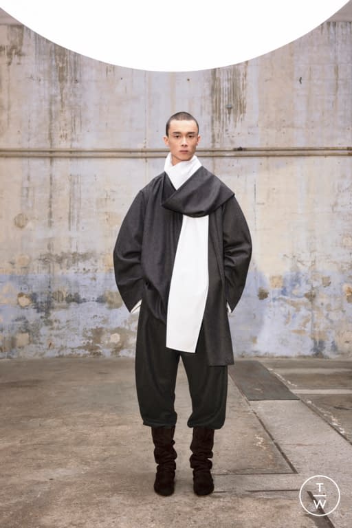 FW21 Hed Mayner Look 25