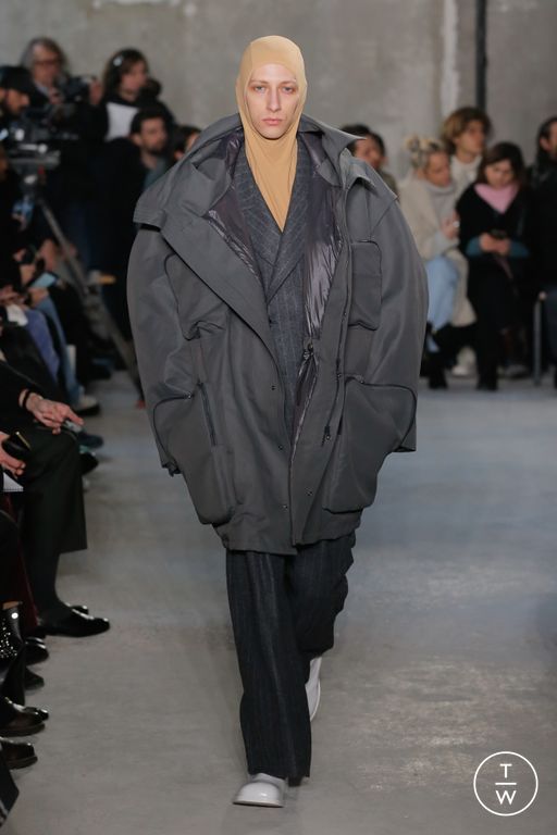 Fall/Winter 2023 Hed Mayner Look 3