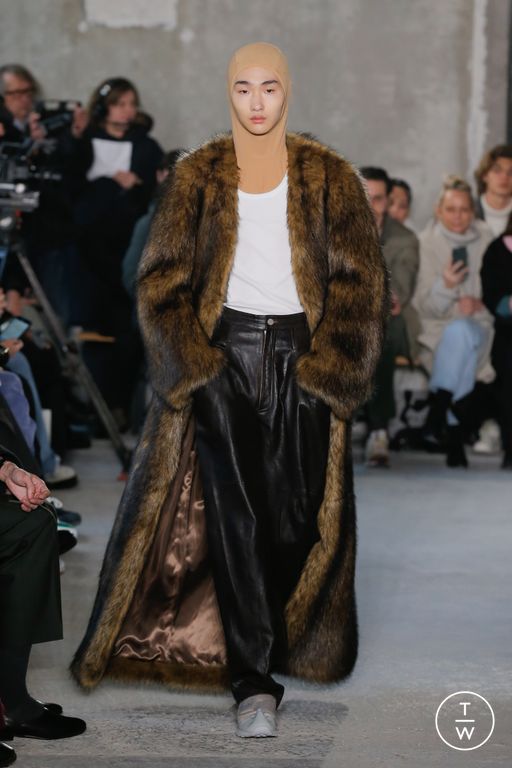 FW23 Hed Mayner Look 6