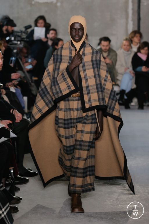 Fall/Winter 2023 Hed Mayner Look 19