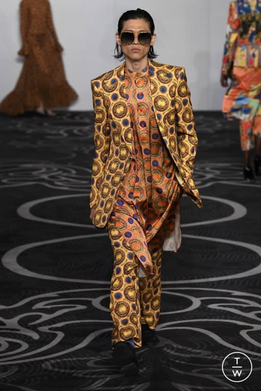 SS22 Helen Anthony Look 35