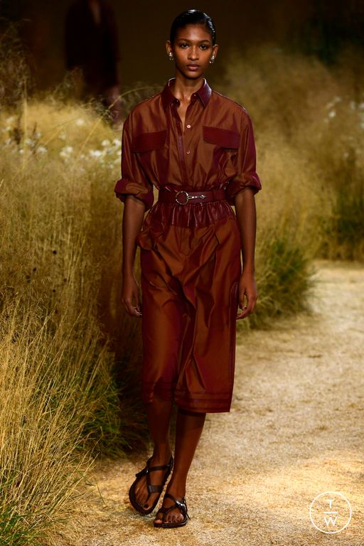 Hermès S/S19 womenswear #25 - Tagwalk: The Fashion Search Engine
