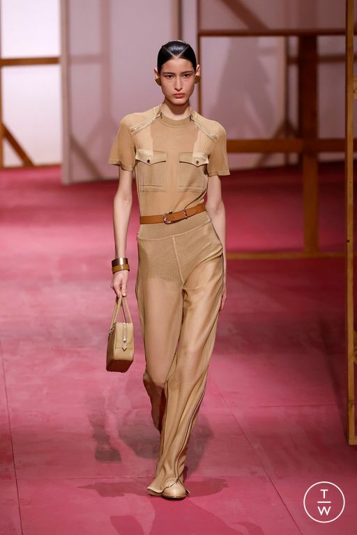 Spring-Summer 2025 Hermès Look 2