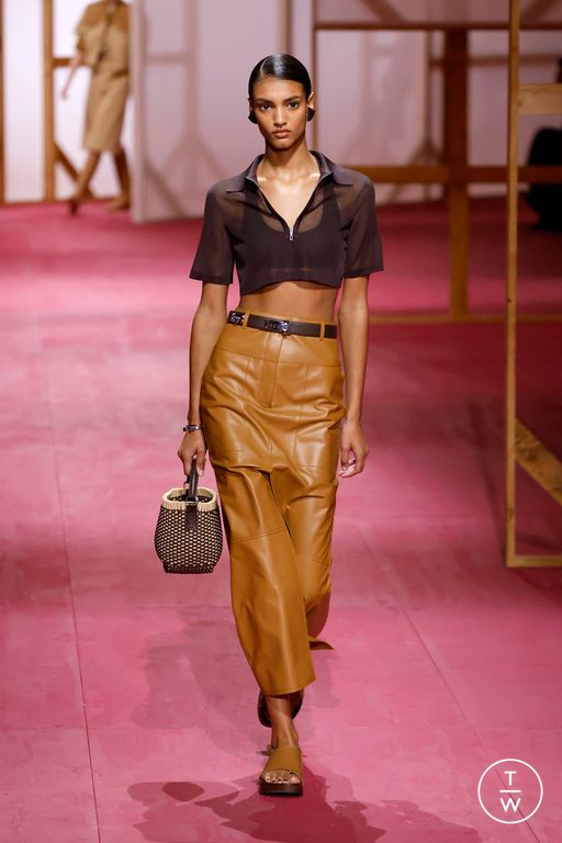 Spring-Summer 2025 Hermès Look 17