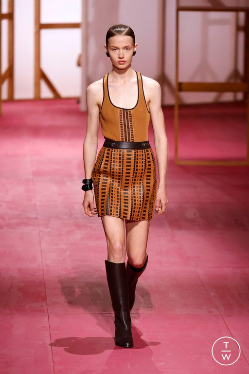 Spring-Summer 2025 Hermès Look 56