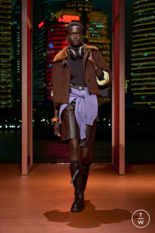 RS 26 Hermès Look 11