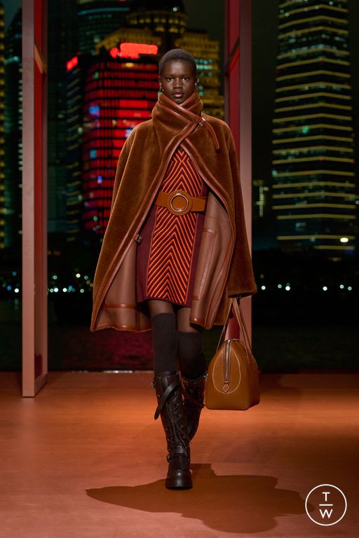 RS 26 Hermès Look 18