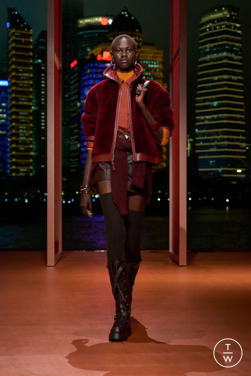 RS 26 Hermès Look 20