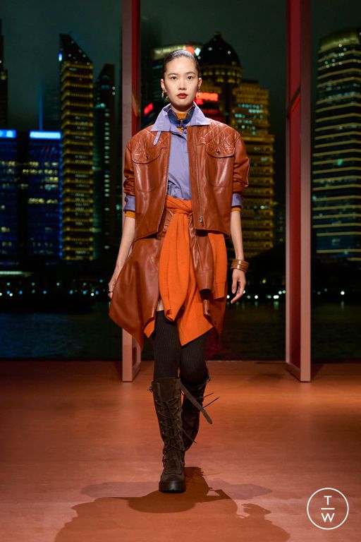 RS 26 Hermès Look 21