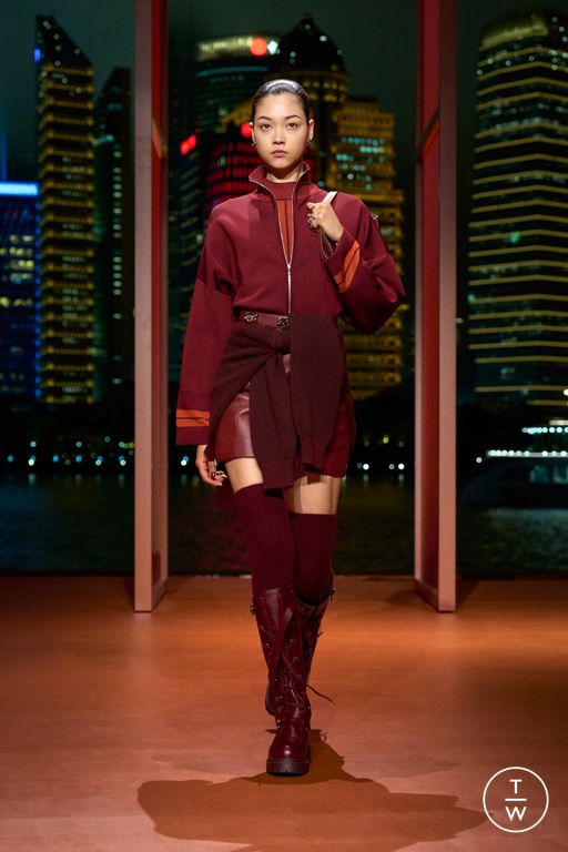 RS 26 Hermès Look 23