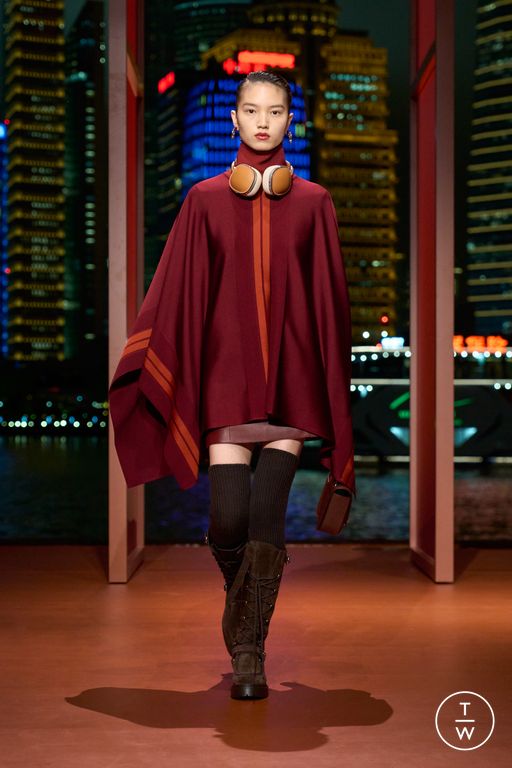 RS 26 Hermès Look 24
