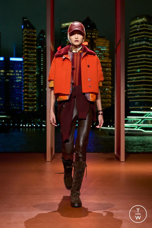 RS 26 Hermès Look 30