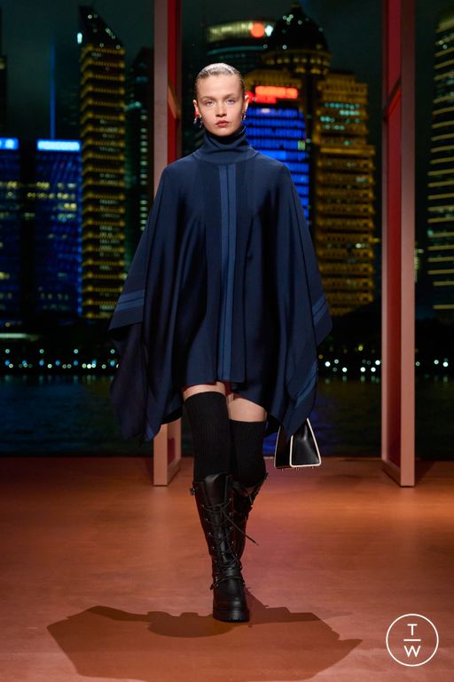 RS 26 Hermès Look 52