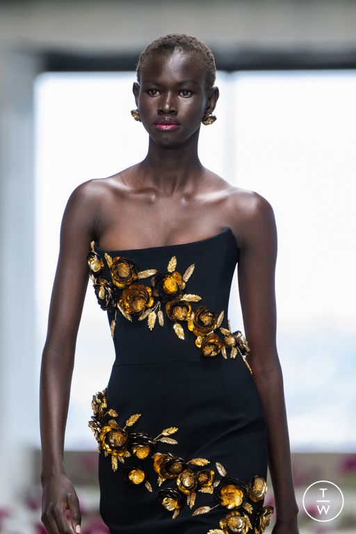 FW25 Carolina Herrera Look 17