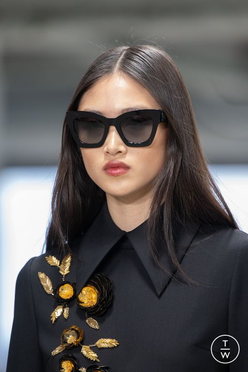 FW25 Carolina Herrera Look 24