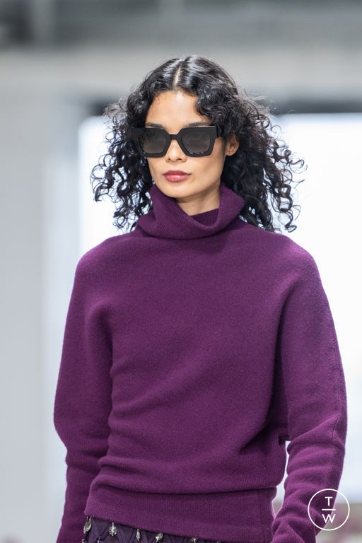 FW25 Carolina Herrera Look 30