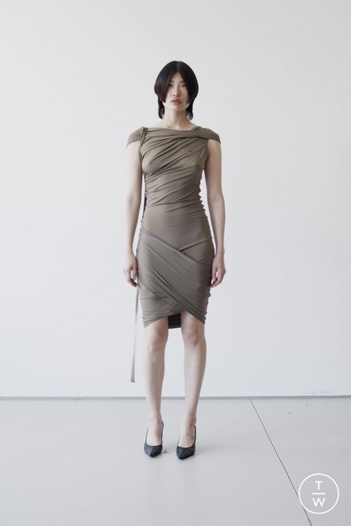 Resort 2025 Helmut Lang Look 3