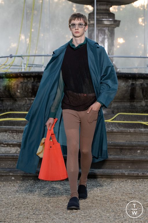 SS 26 Homme Plissé Issey Miyake Look 25