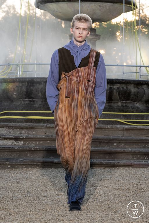 SS 26 Homme Plissé Issey Miyake Look 29