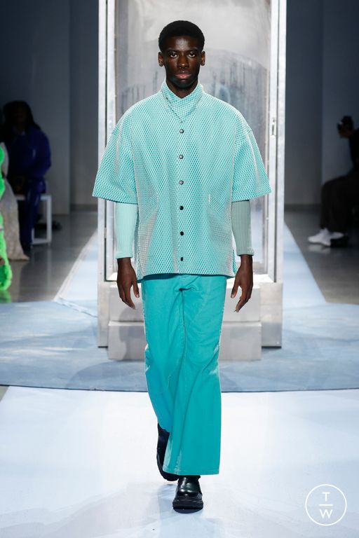 FW23 HEAD OF STATE Look 14