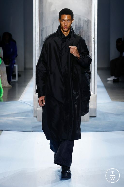 FW23 HEAD OF STATE Look 19