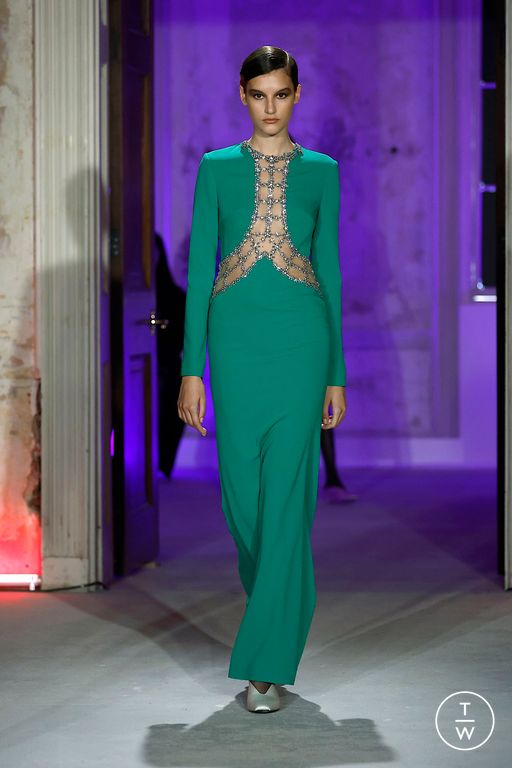 SS25 Huishan Zhang Look 30