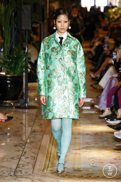 FW25 Huishan Zhang Look 17
