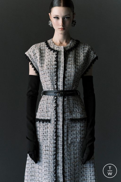Resort 2025 Huishan Zhang Look 12