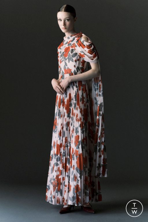 Resort 2025 Huishan Zhang Look 14