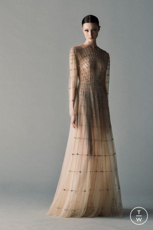 Resort 2025 Huishan Zhang Look 38