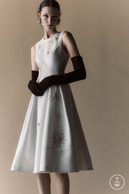 Resort 2025 Huishan Zhang Look 4