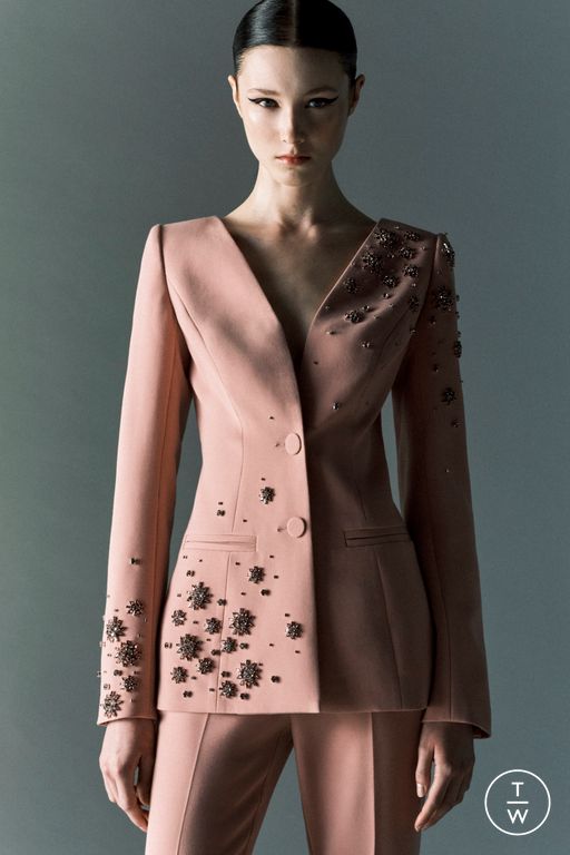 Resort 2025 Huishan Zhang Look 9