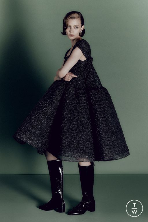 RS 26 Huishan Zhang Look 14