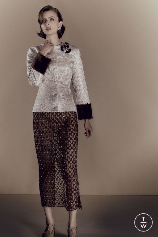 RS 26 Huishan Zhang Look 2