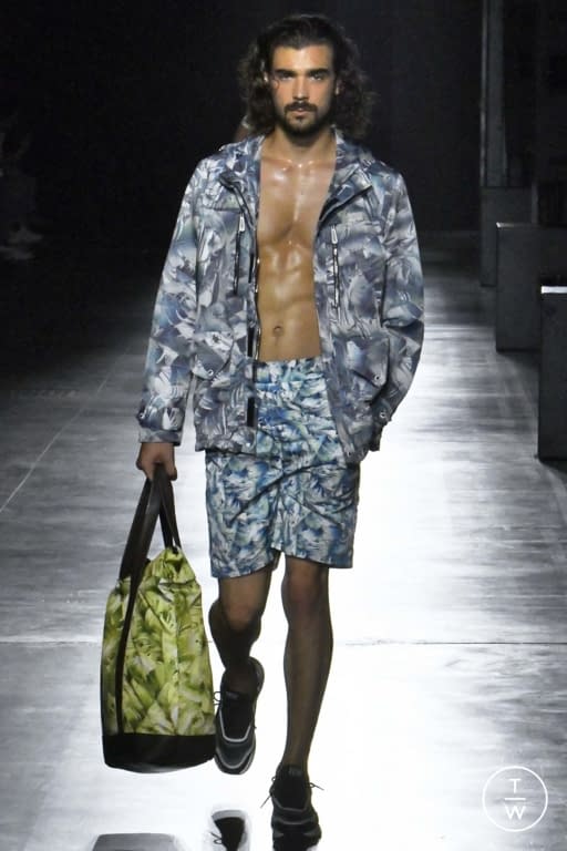 SS19 Hunting World Look 6