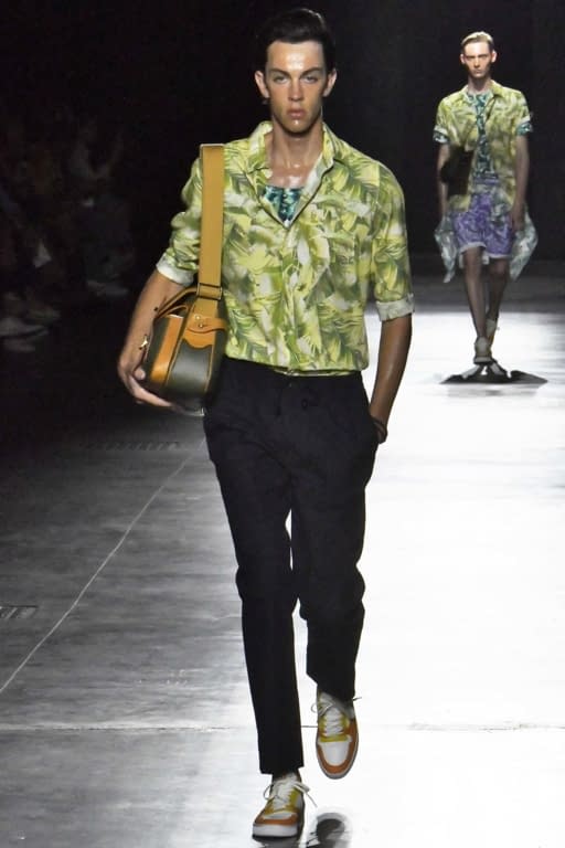 SS19 Hunting World Look 7