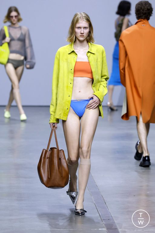 SS25 Iceberg Look 24