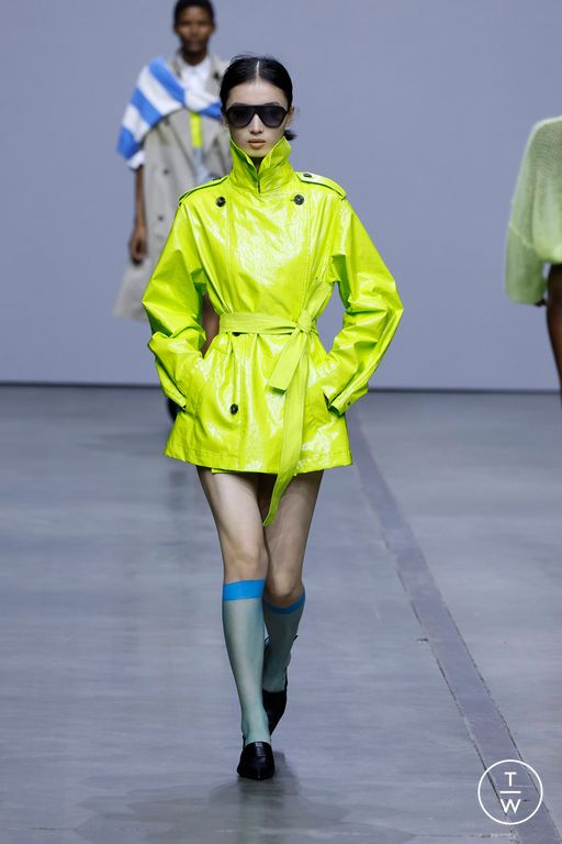 SS25 Iceberg Look 31