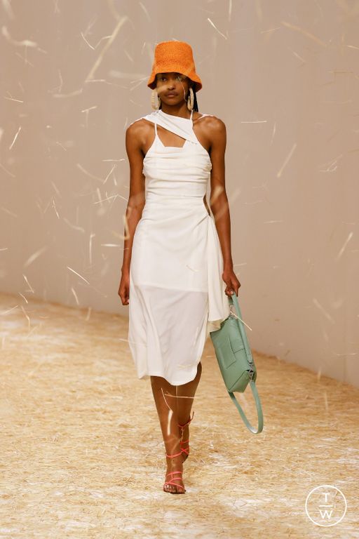 SS23 Jacquemus Look 20