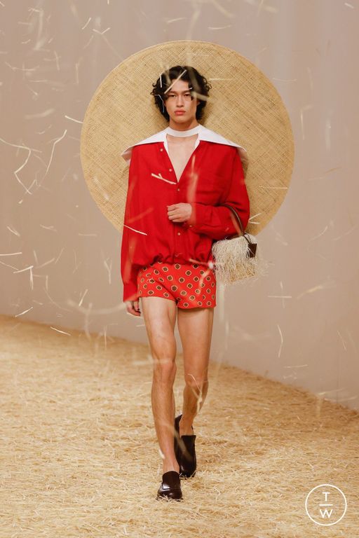 SS23 Jacquemus Look 40