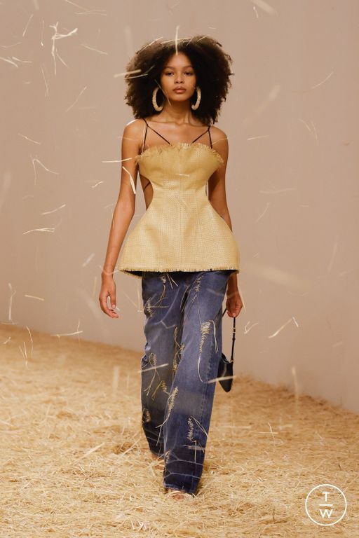 SS23 Jacquemus Look 52