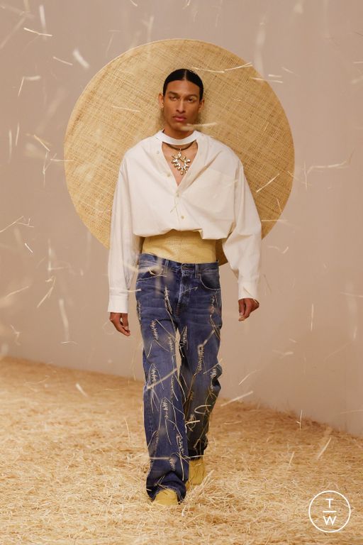 SS23 Jacquemus Look 54