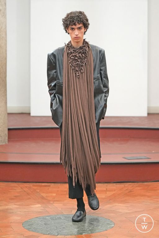 SS26 Institution By Galib Gassanoff Look 10