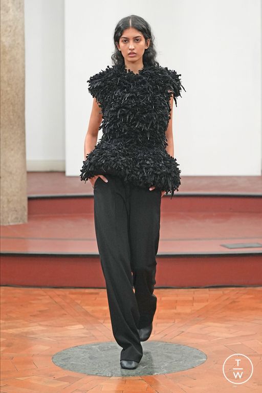 SS26 Institution By Galib Gassanoff Look 15