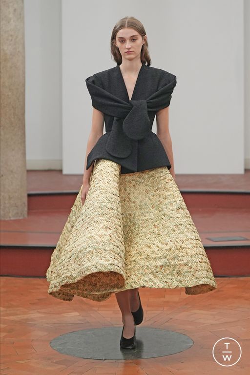 SS26 Institution By Galib Gassanoff Look 30