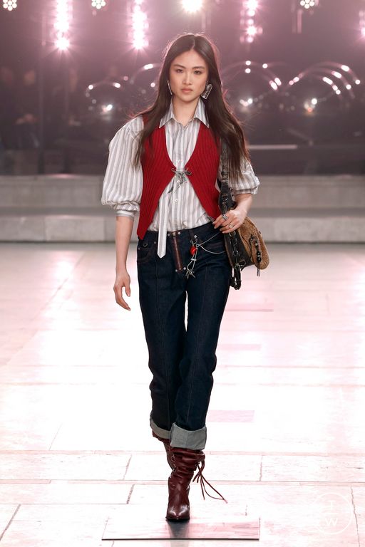 FW25 Isabel Marant Look 37