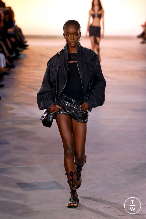 Spring-Summer 2025 Isabel Marant Look 28