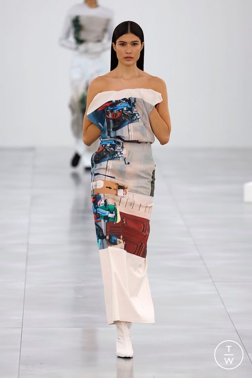 FW25 Issey Miyake Look 40