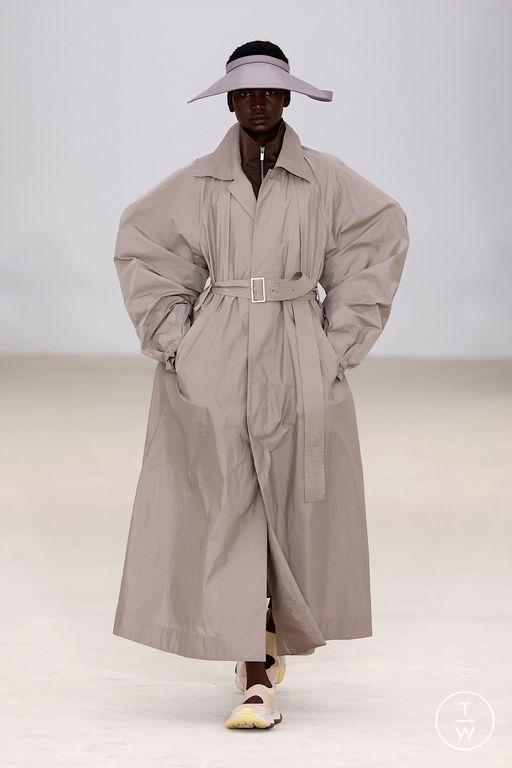 SS26 Issey Miyake Look 17