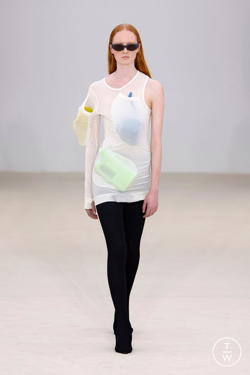 SS26 Issey Miyake Look 22